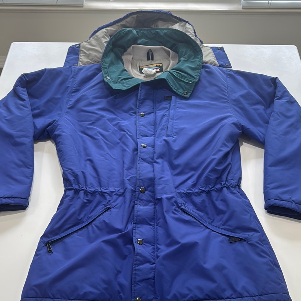 L.L. Bean Blue and Green Performance Jacket with Elastic Waist